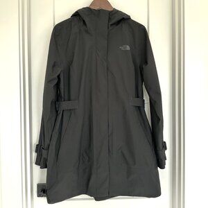 The North Face Waterproof City Breeze Rain Trench - Medium